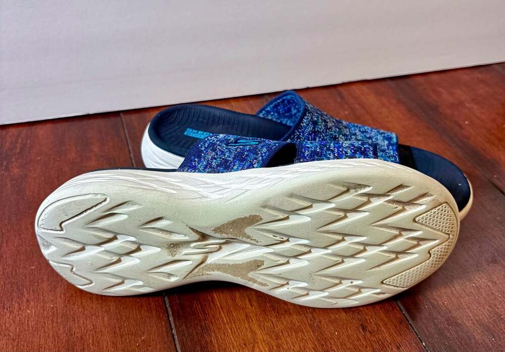 Skechers GoWalk Yoga Mat Blue Knit Slide Sandals - Picture 6 of 6
